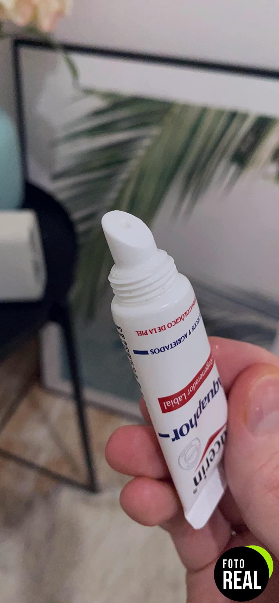 eucerin-aquaphor-labial-reparacion-sos-10ml-foto-2