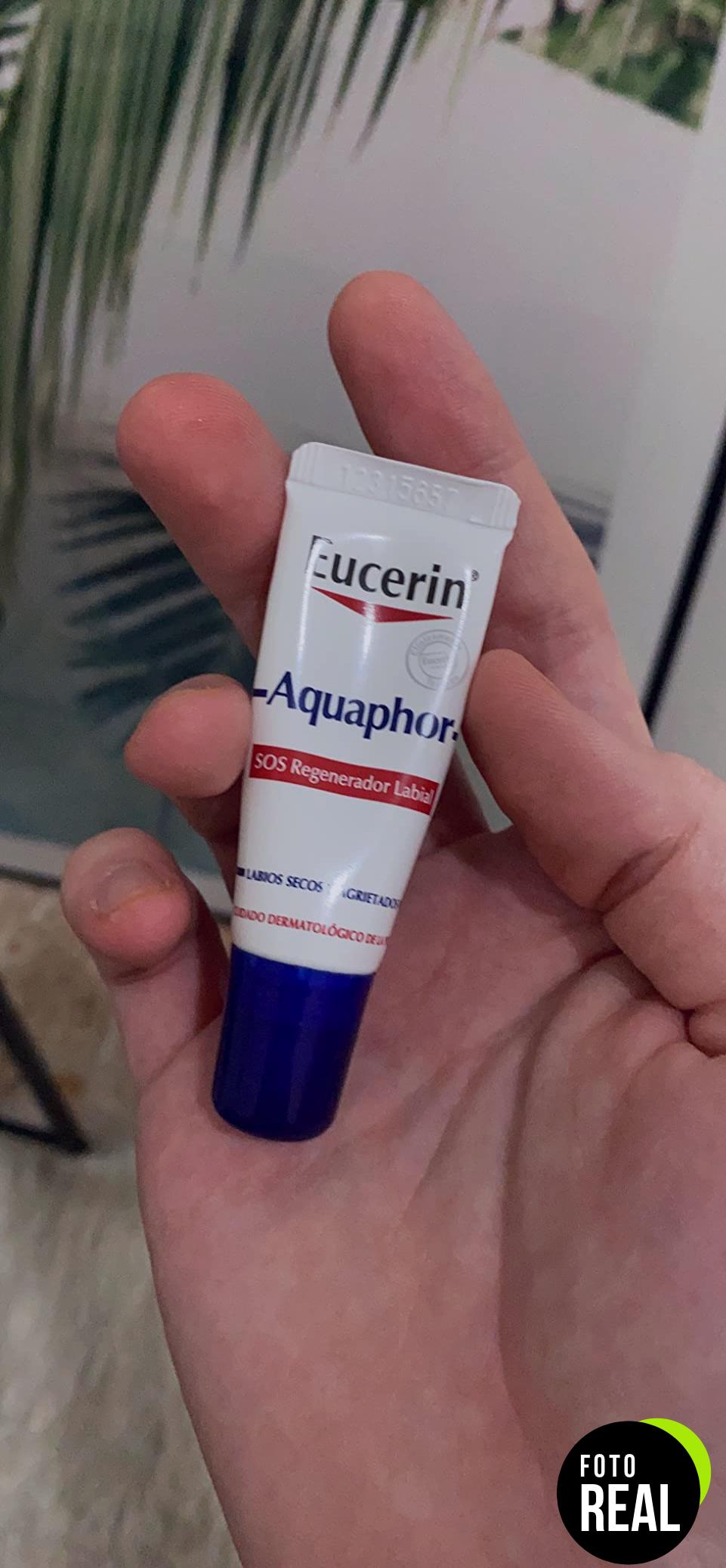 eucerin-aquaphor-labial-reparacion-sos-10ml-foto-3
