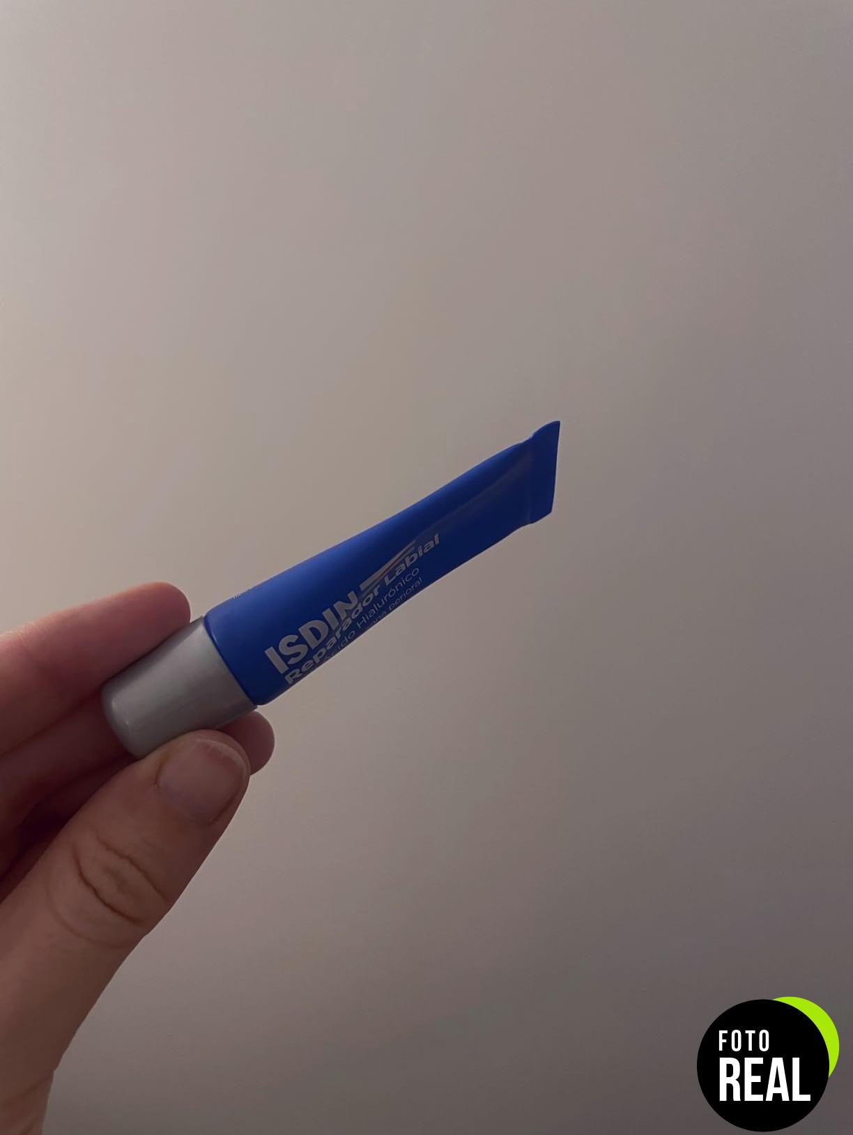 isdin-labial-reparador-fluido-10ml-foto-2