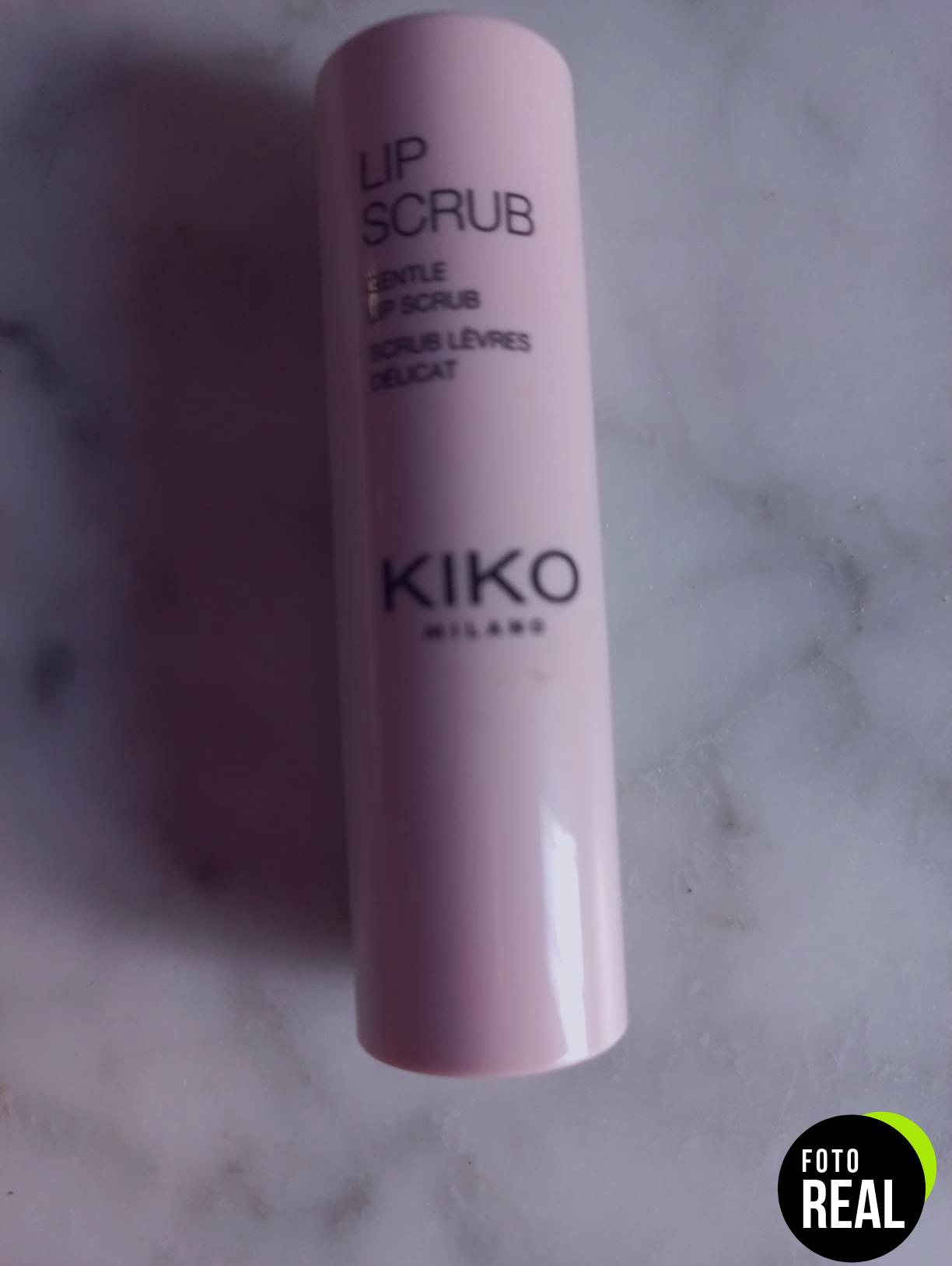 kiko-lip-scrub-exfoliante-labial-barra-foto-3
