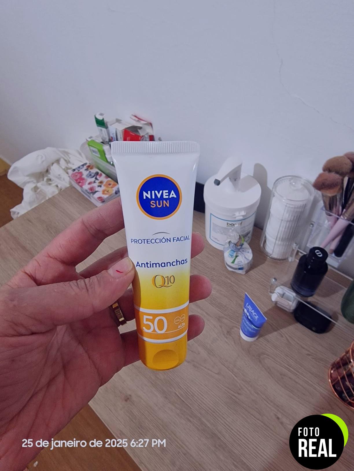 nivea-sun-crema-facial-uv-50-antiedad-antimanchas-foto-1